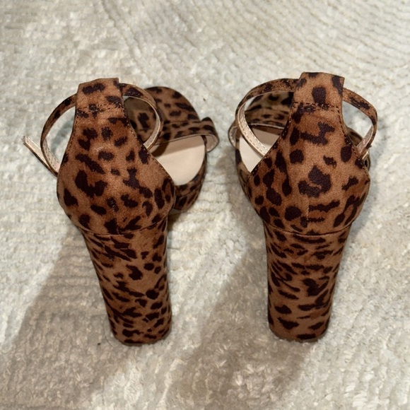 Forever 21 animal print brown ankle strap platform sandals heels sz 7 - Picture 2 of 6